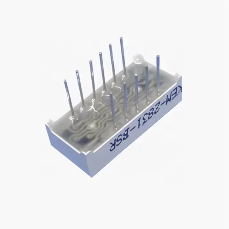 7mm 7-Segment 3 Digit Display Common Anode 2831BS - RED 7mm 7-Segment 3 Digit Display Common Anode 2831BS - RED
