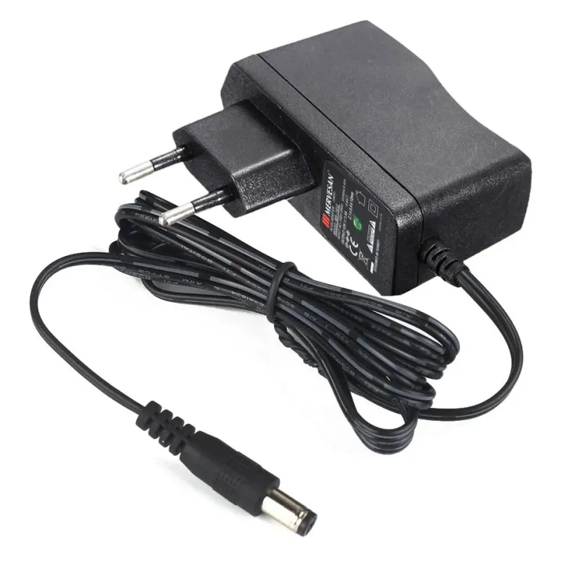 Adaptor 12V 1A Adaptor 12V 1A